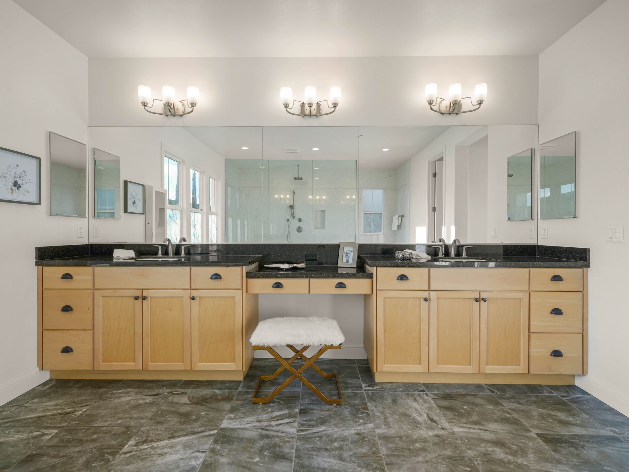 slider-image-number-38