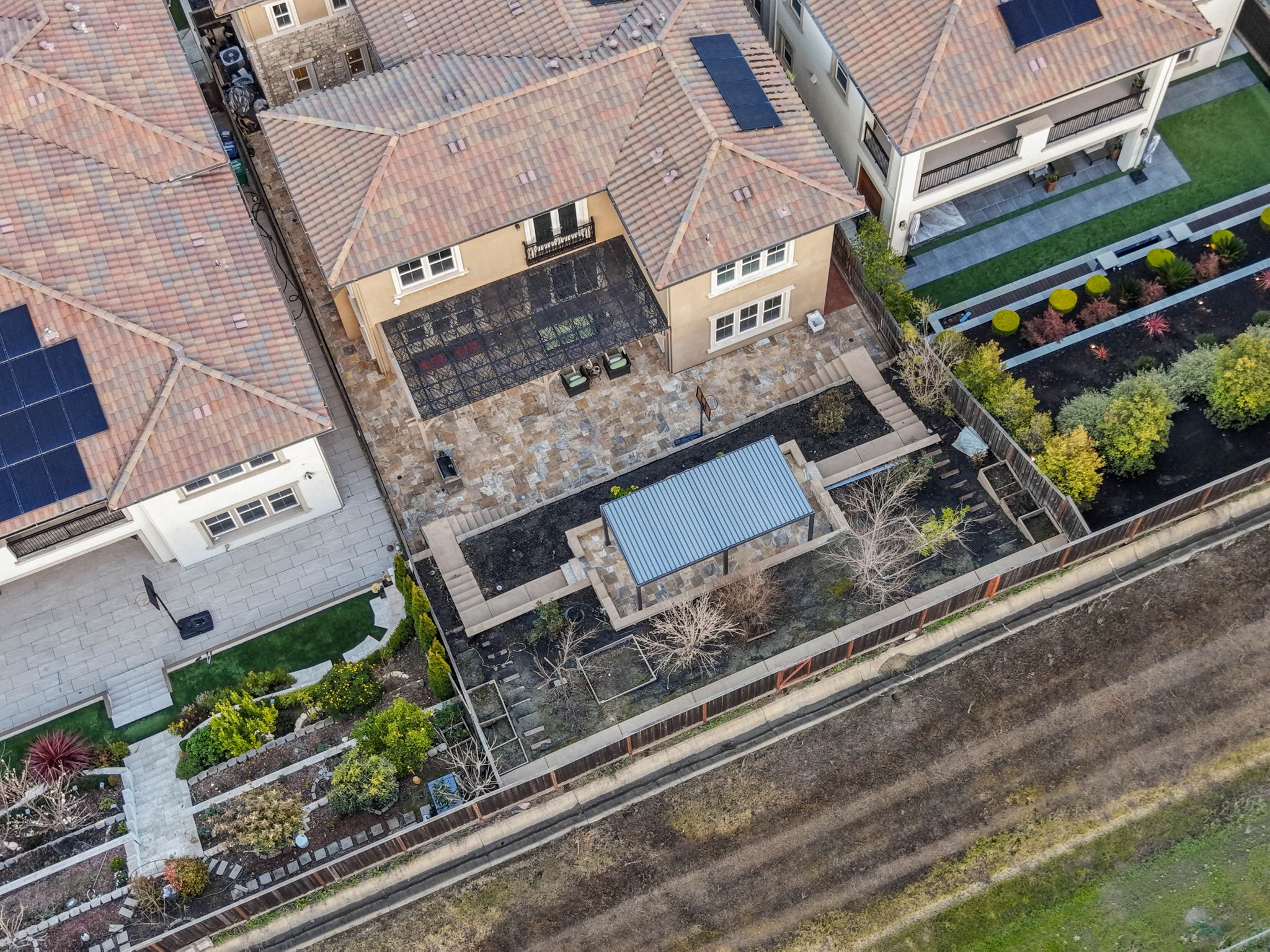 slider-image-number-4