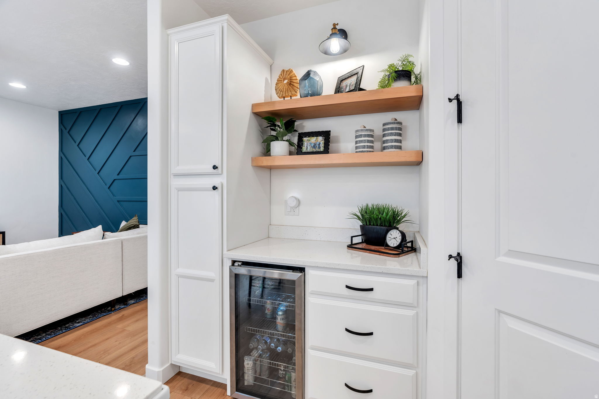 slider-image-number-3