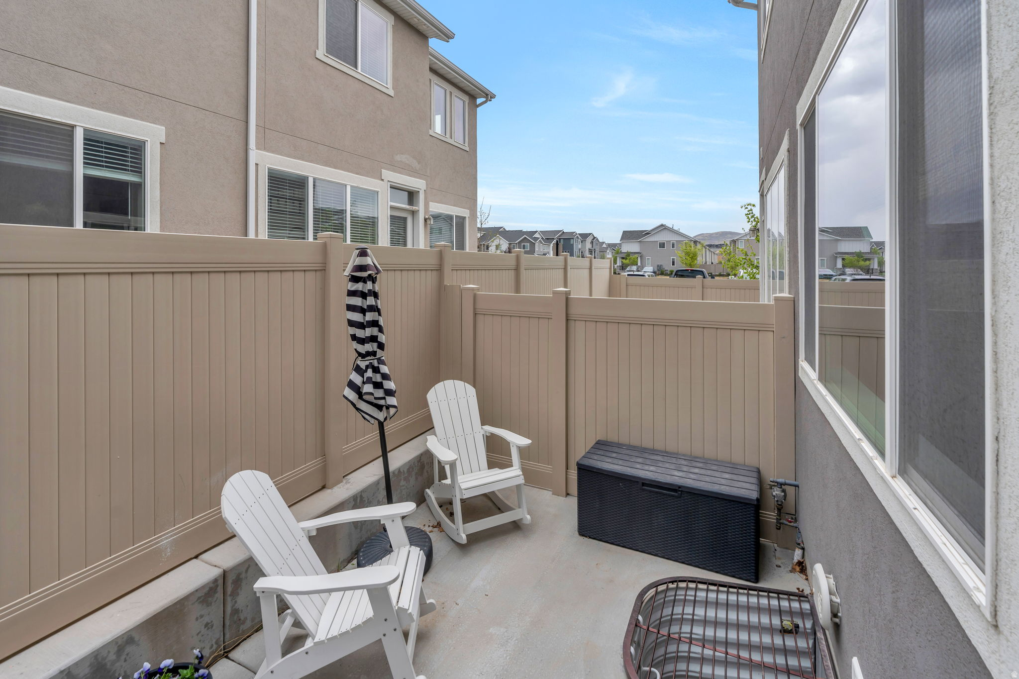 slider-image-number-32