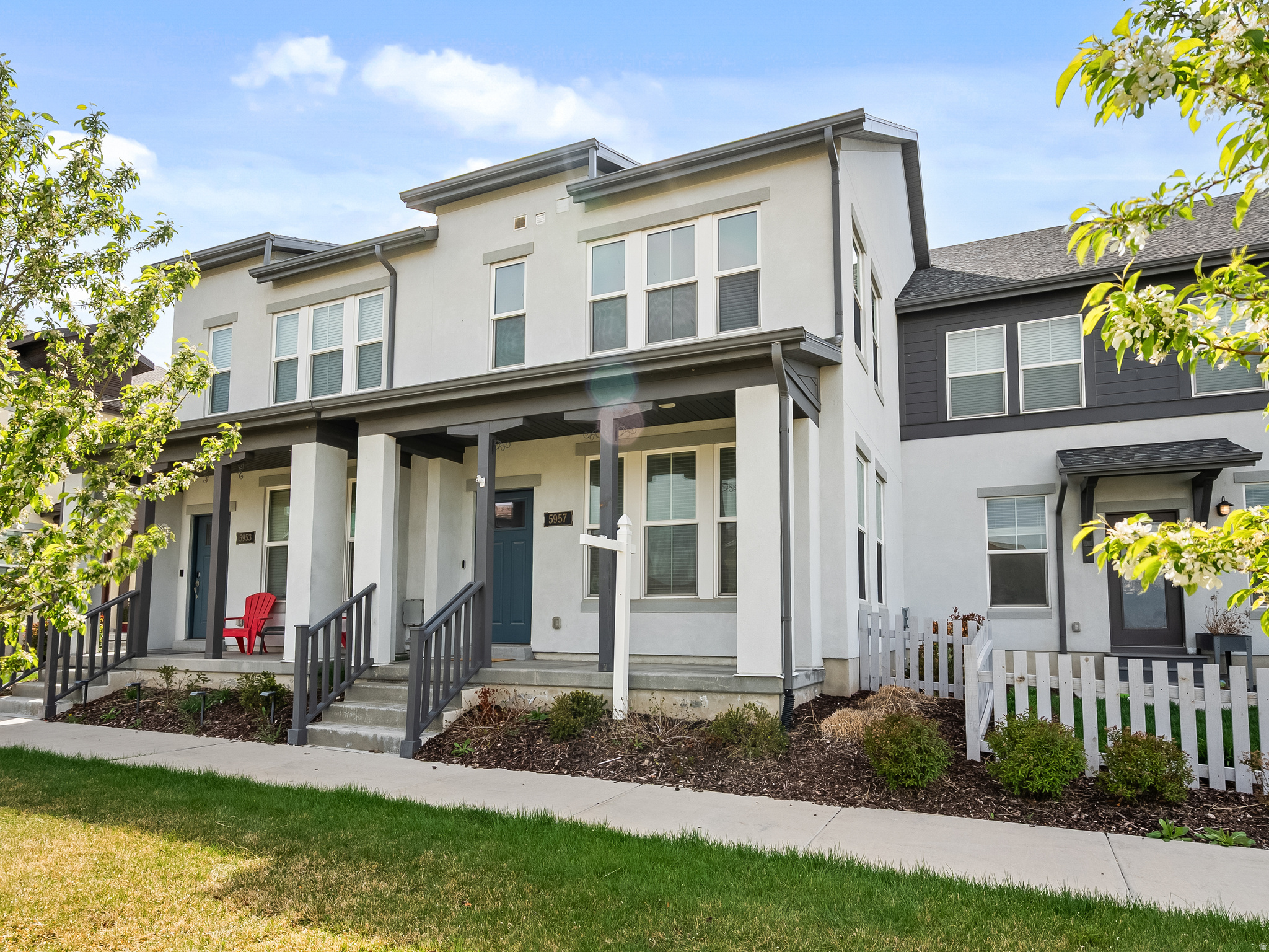 slider-image-number-0