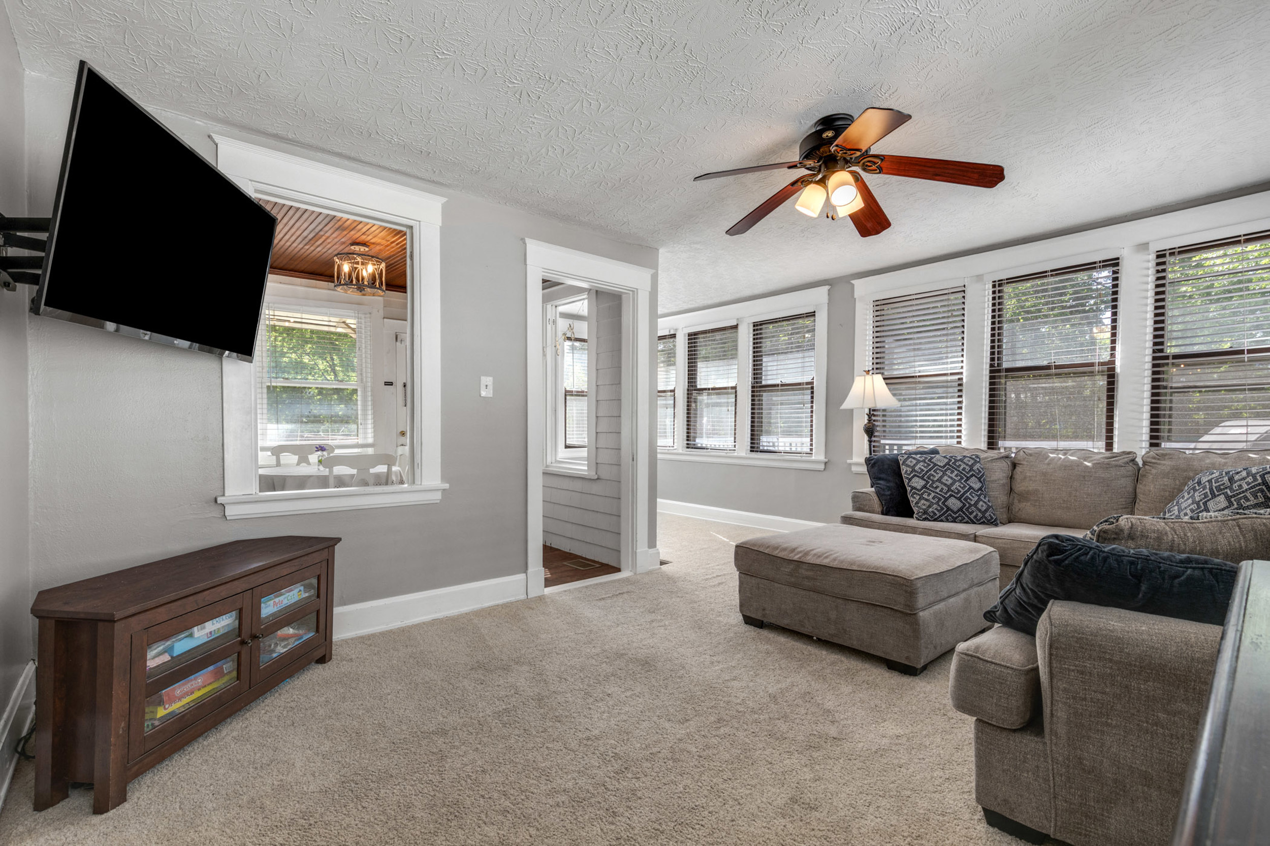 slider-image-number-18