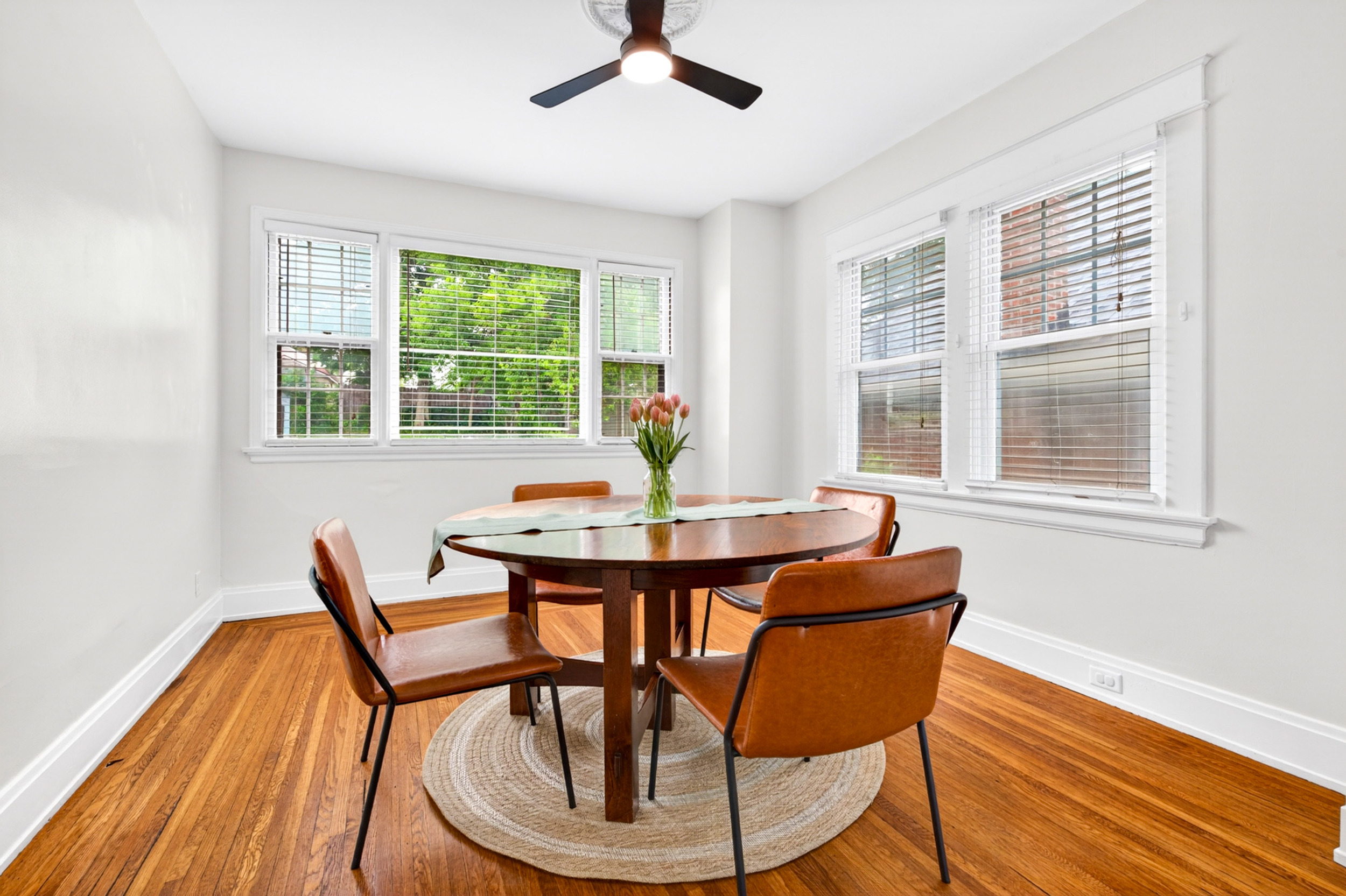 slider-image-number-14