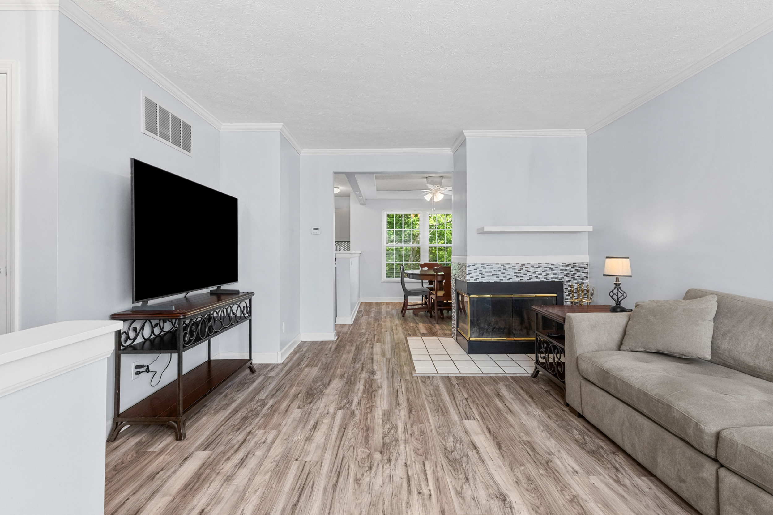 slider-image-number-14