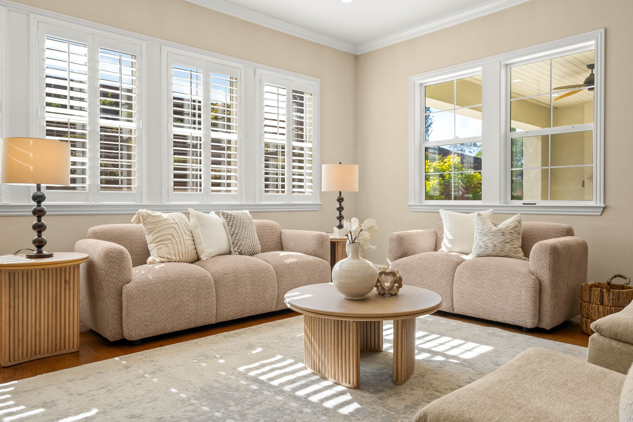 slider-image-number-18