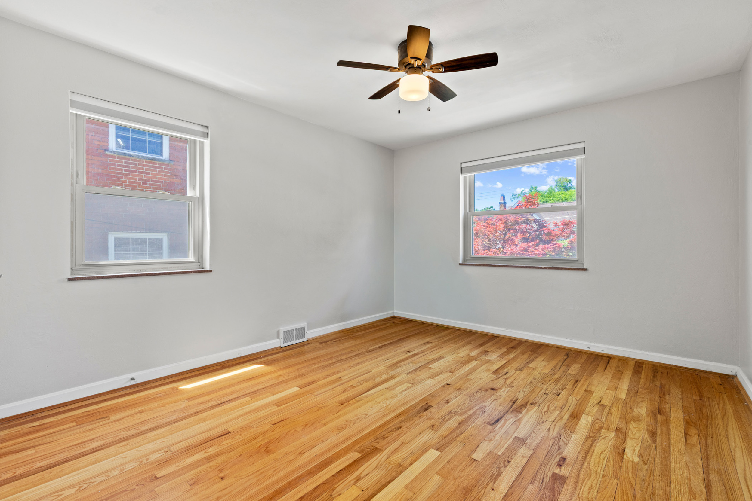 slider-image-number-14