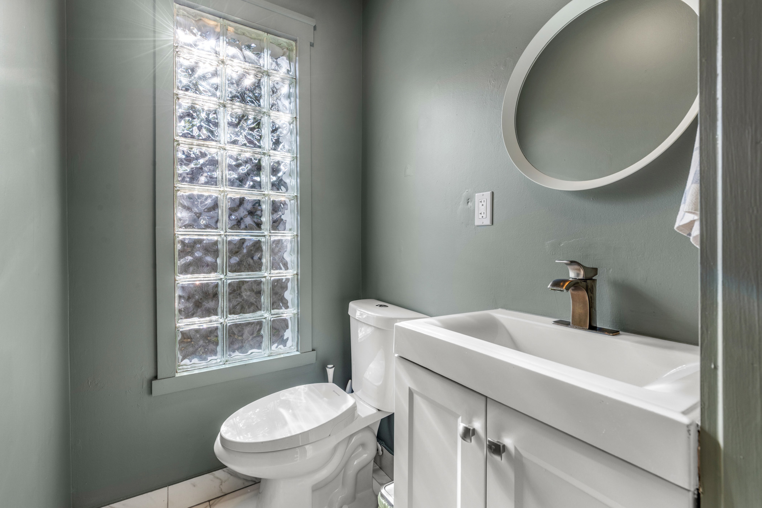 slider-image-number-12