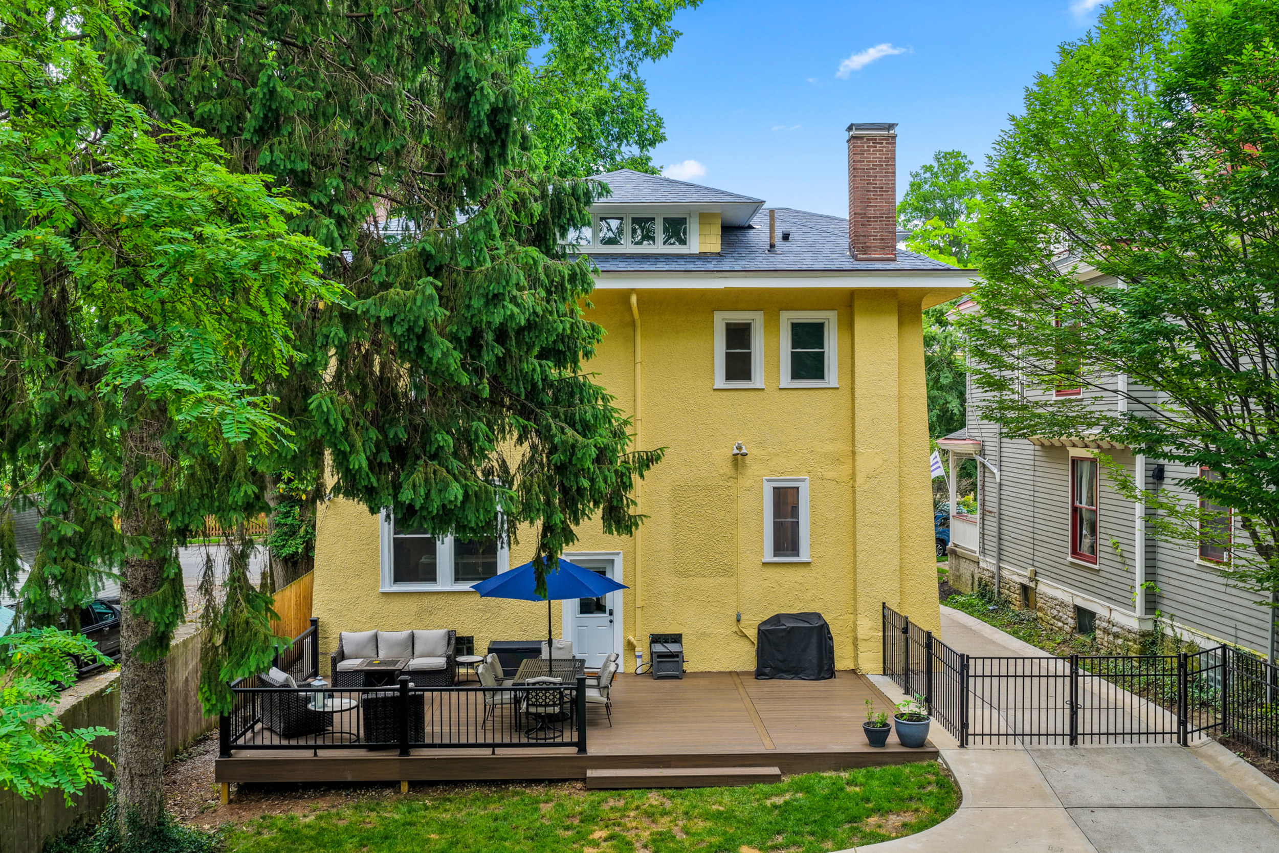 slider-image-number-14