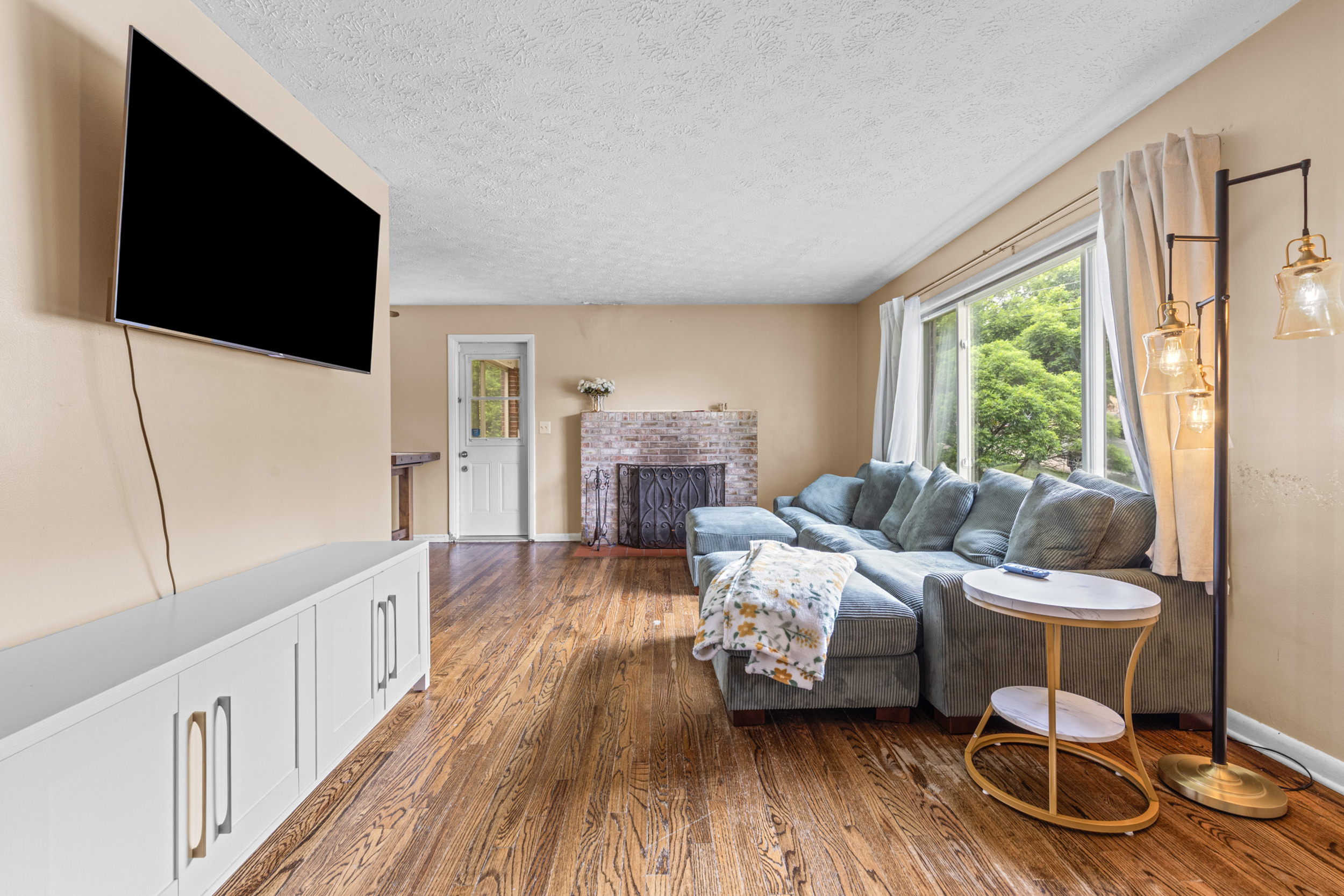 slider-image-number-10