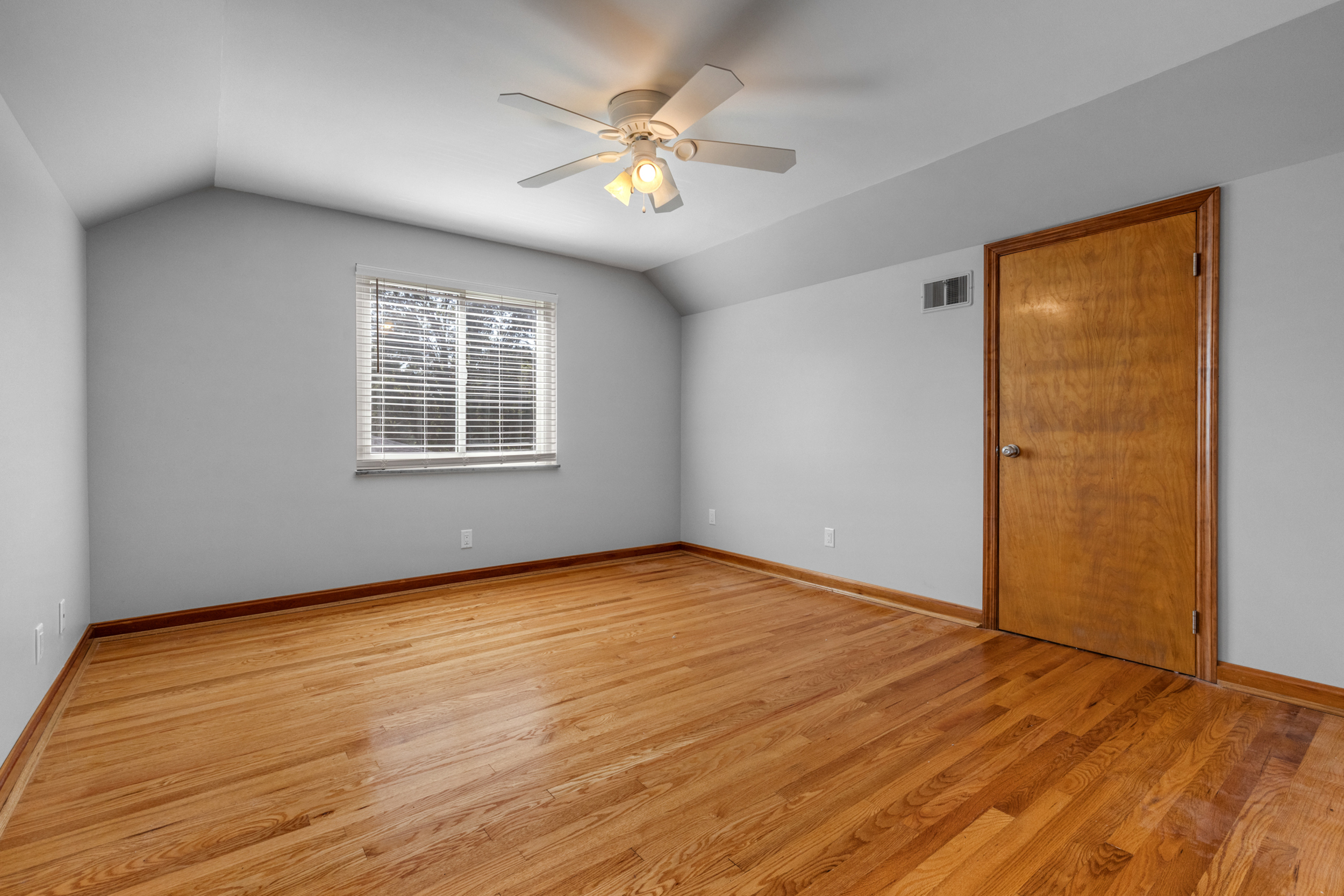 slider-image-number-19