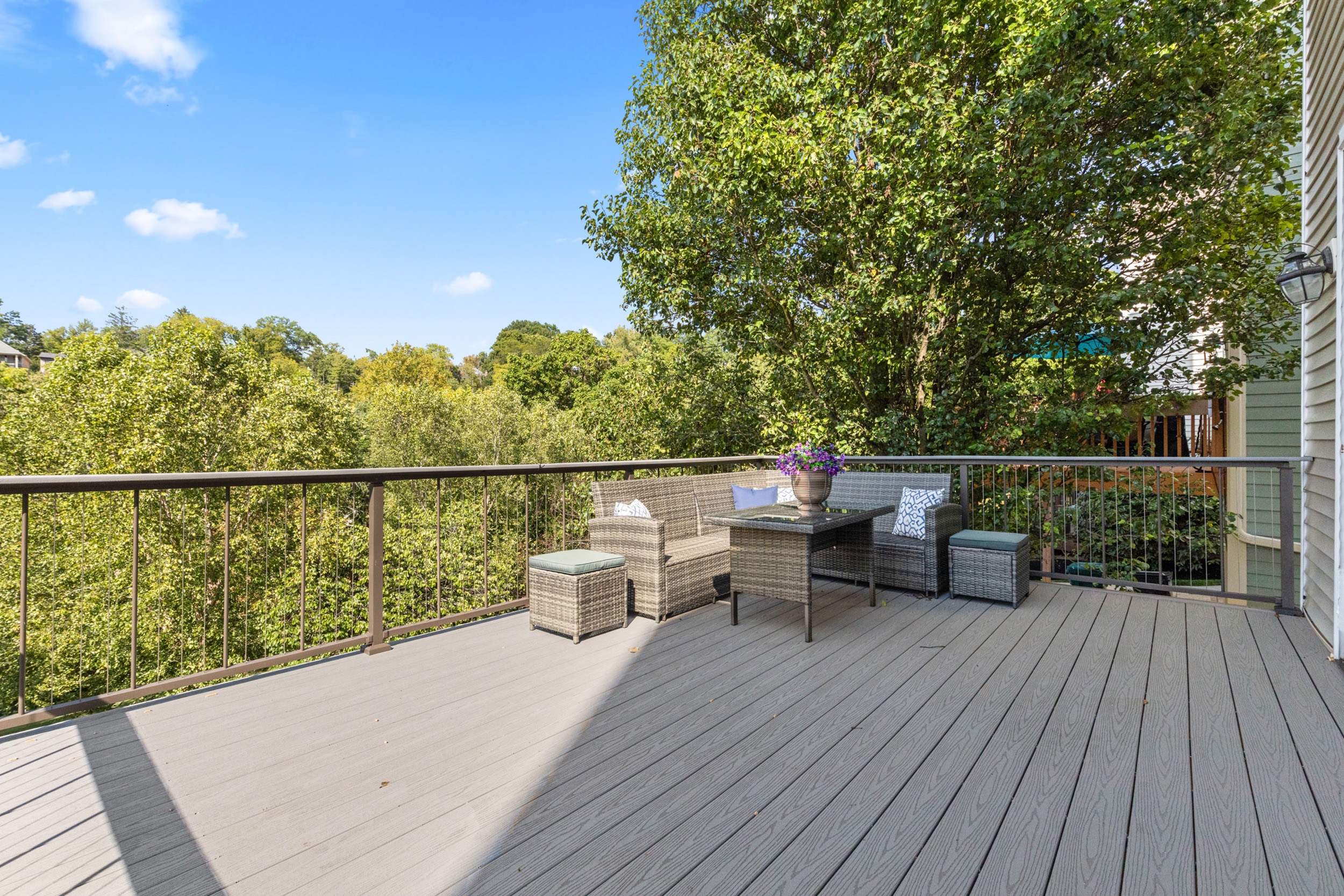 slider-image-number-17